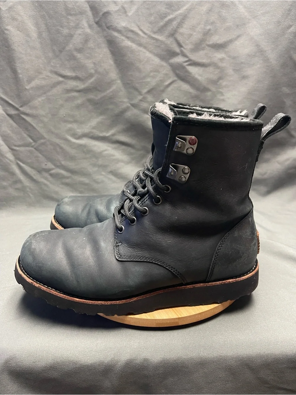 Men’s UGG Hannen TL Waterproof Boot 1008139 - Size 8M